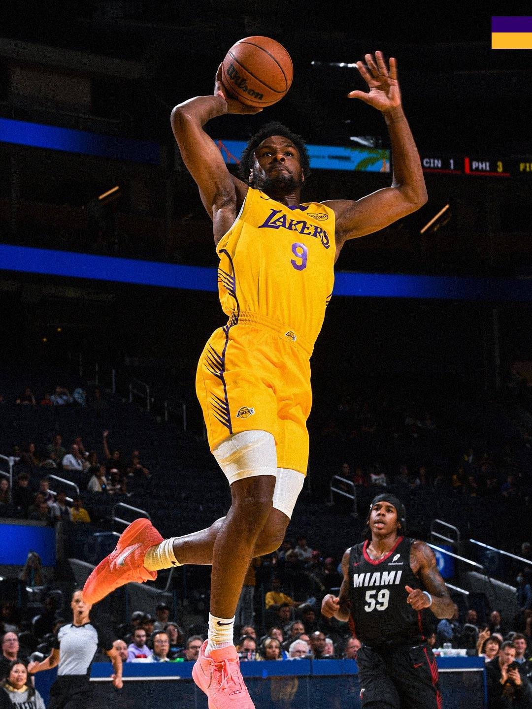 NBA夏季联赛：布朗尼10分湖人胜热火 勇士惜败马刺